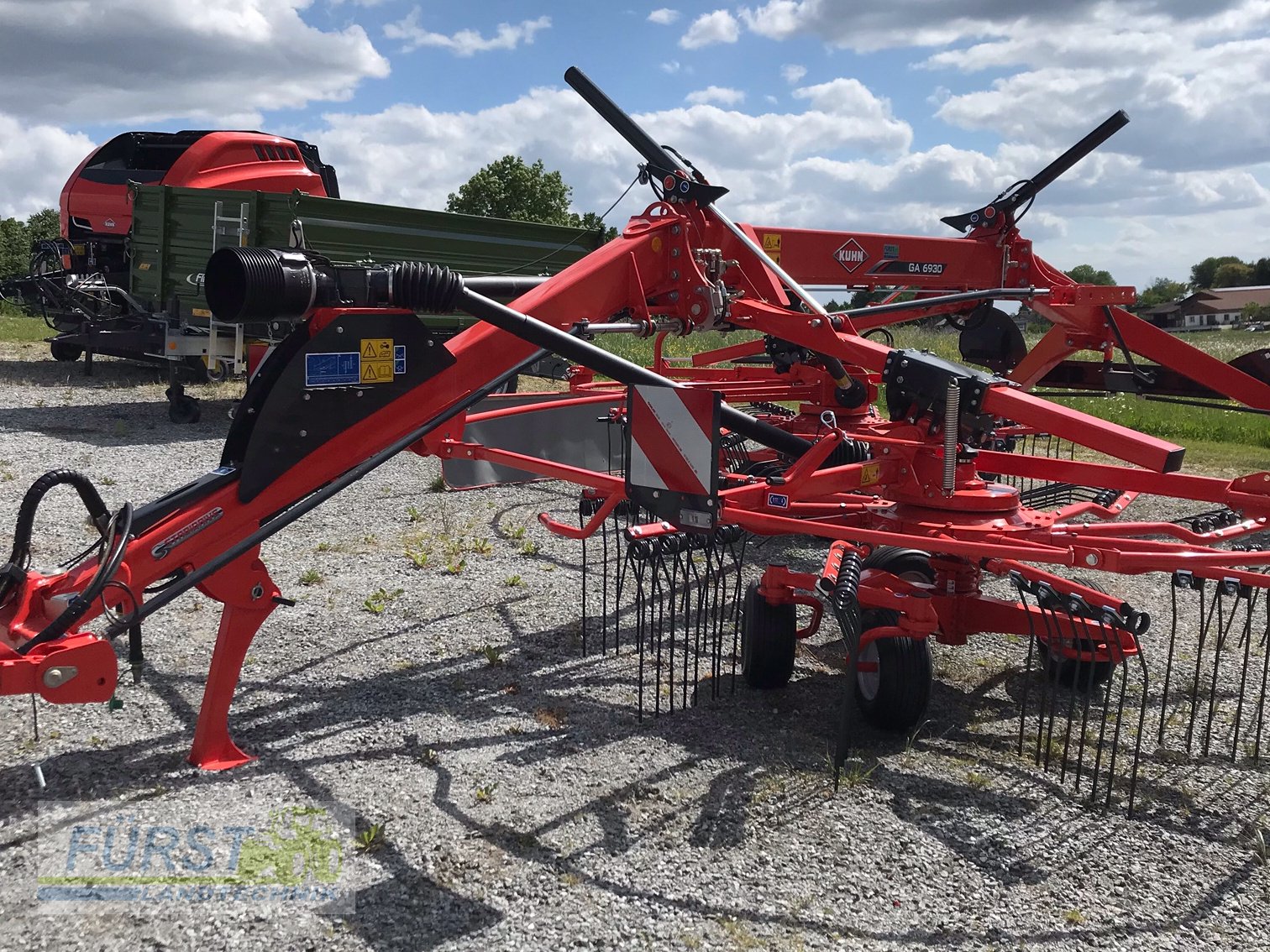 Schwader του τύπου Kuhn GA 6930, Neumaschine σε Perlesreut (Φωτογραφία 3)
