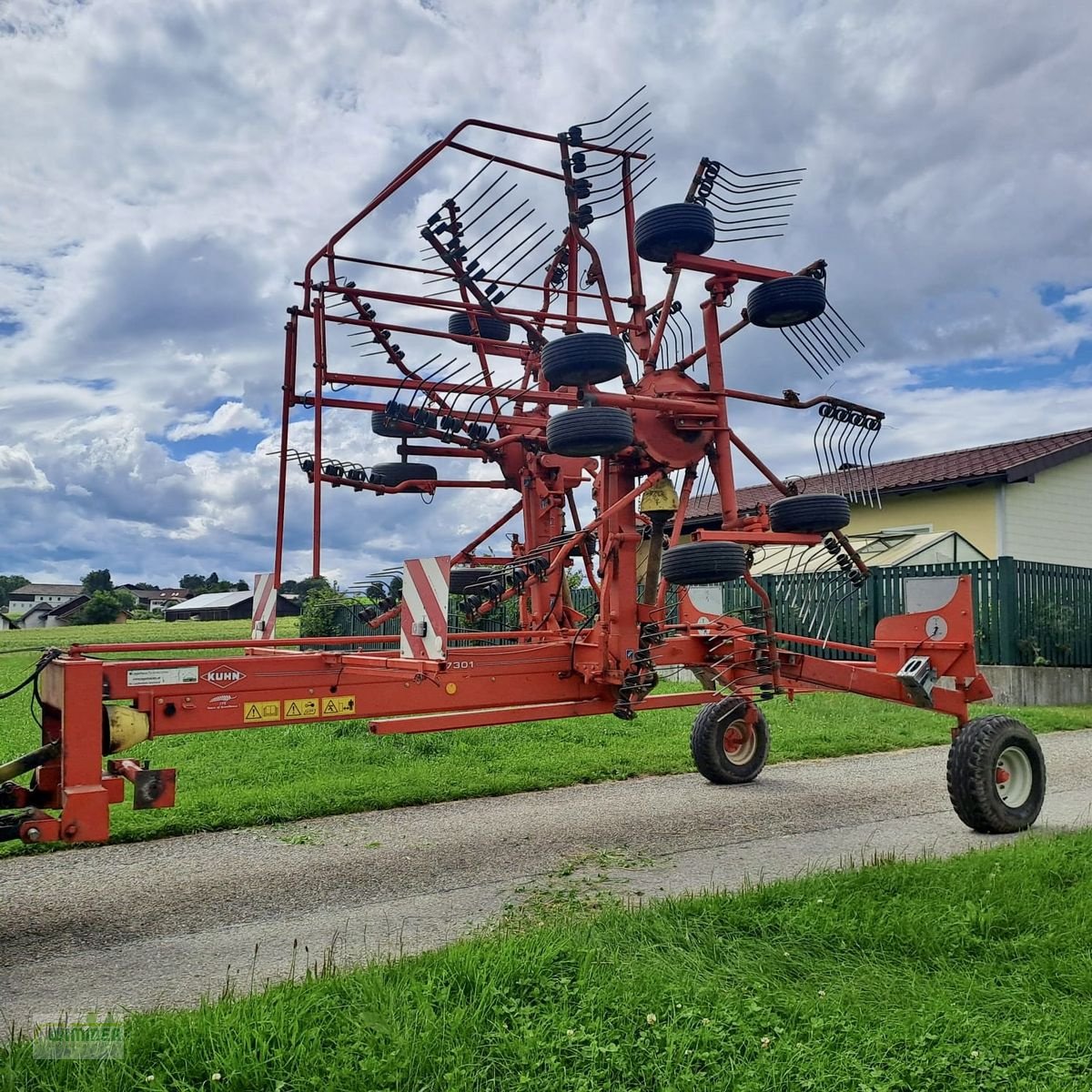 Schwader of the type Kuhn GA 7301 - gebrauchter Mittelschwader, Gebrauchtmaschine in Kematen (Picture 2)
