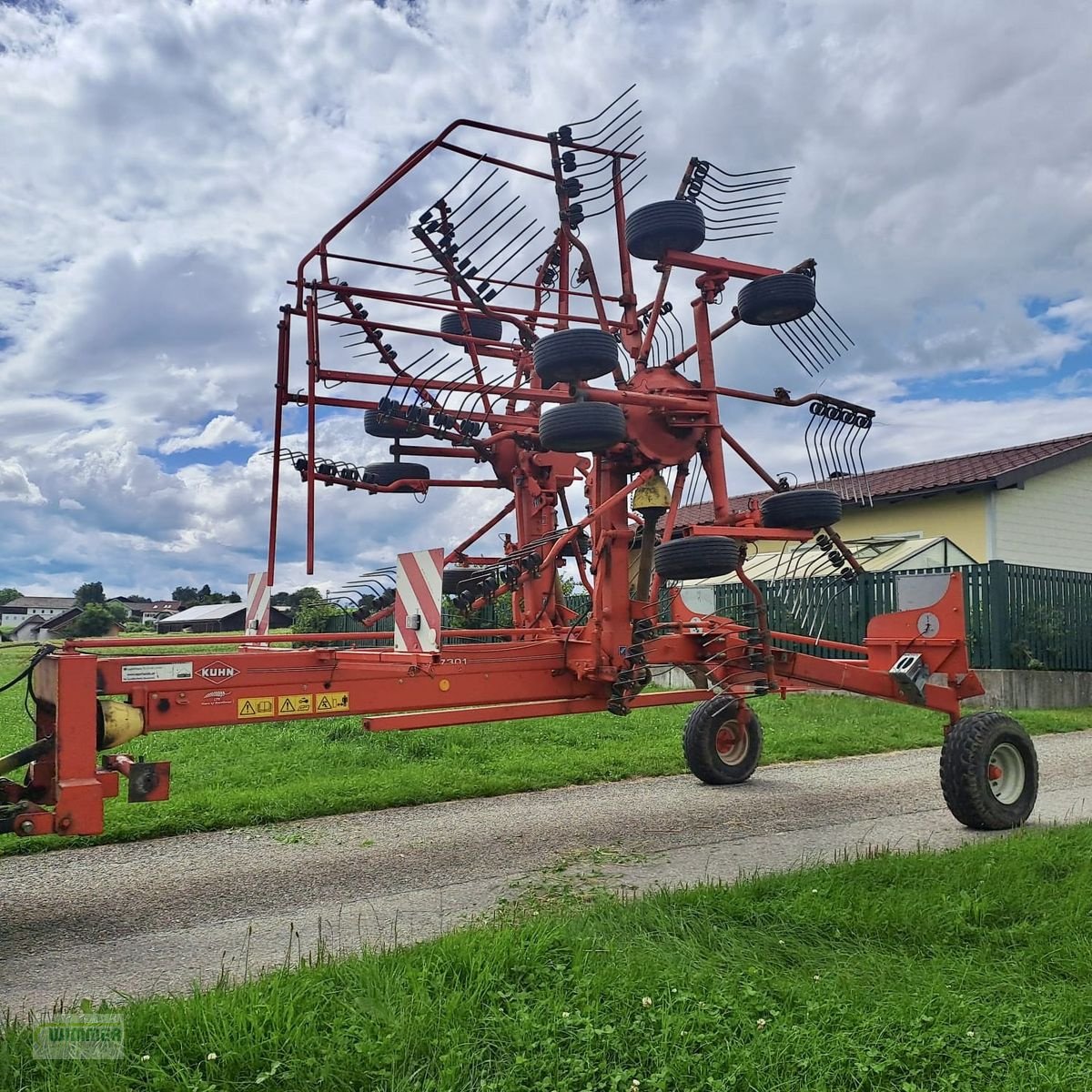 Schwader des Typs Kuhn GA 7301 - gebrauchter Mittelschwader, Gebrauchtmaschine in Kematen (Bild 4)