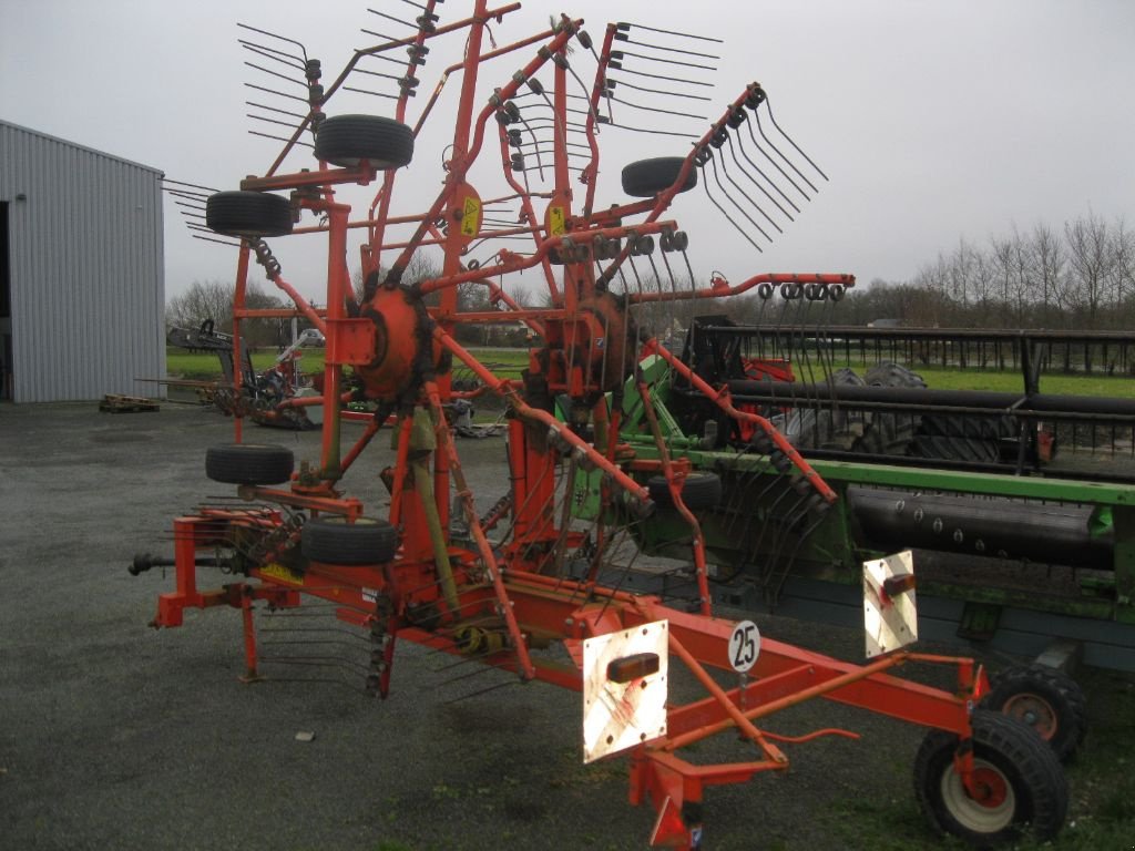 Schwader типа Kuhn GA 7301, Gebrauchtmaschine в BRECE (Фотография 3)