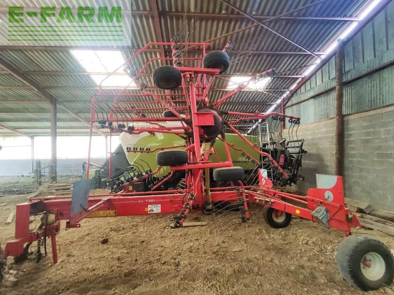 Schwader Türe ait Kuhn ga 7301, Gebrauchtmaschine içinde CHAUVONCOURT (resim 1)