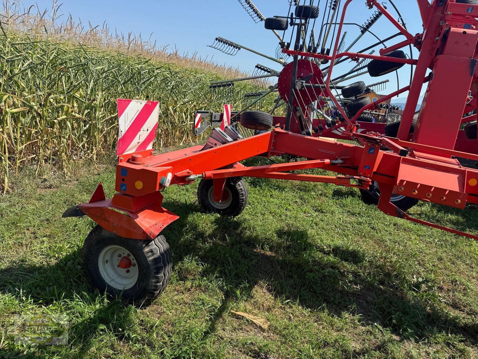 Schwader of the type Kuhn GA 7302 DL, Gebrauchtmaschine in Grafenstein (Picture 3)