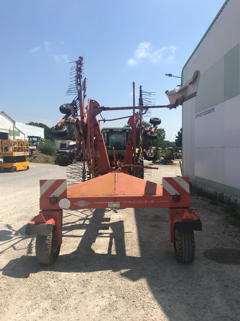 Schwader του τύπου Kuhn GA 7302 DL, Gebrauchtmaschine σε MORLHON LE HAUT (Φωτογραφία 4)