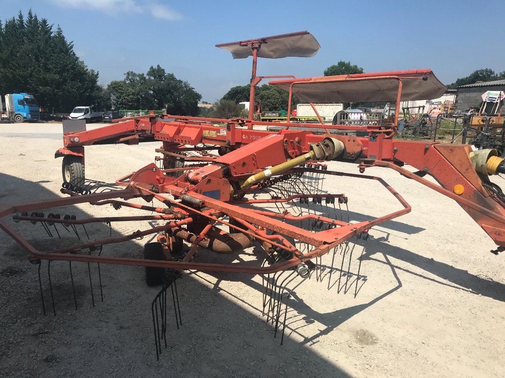 Schwader του τύπου Kuhn GA 7302 DL, Gebrauchtmaschine σε MORLHON LE HAUT (Φωτογραφία 11)