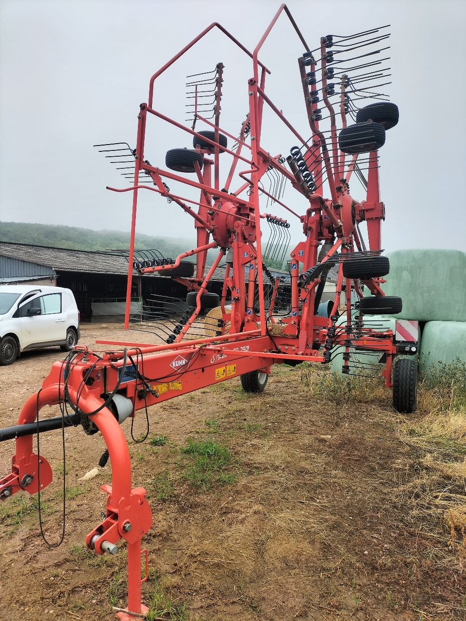 Schwader of the type Kuhn GA 7501+, Gebrauchtmaschine in VARZY (Picture 2)