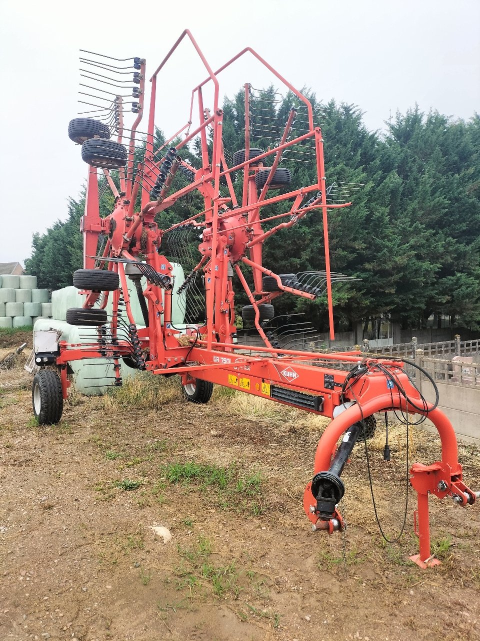 Schwader of the type Kuhn GA 7501+, Gebrauchtmaschine in VARZY (Picture 1)