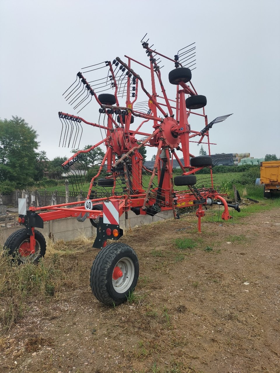 Schwader of the type Kuhn GA 7501+, Gebrauchtmaschine in VARZY (Picture 5)