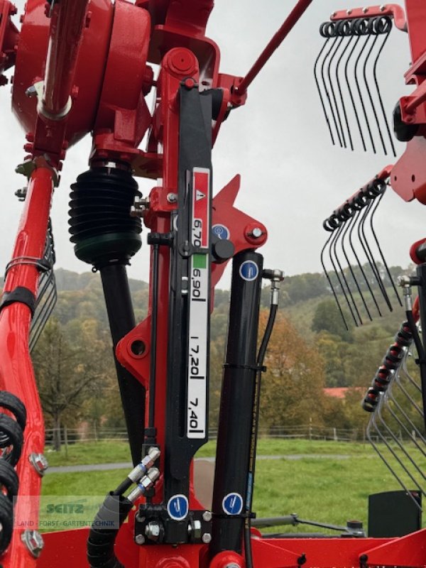 Schwader des Typs Kuhn GA 7501 +, Neumaschine in Lindenfels-Glattbach (Bild 5)