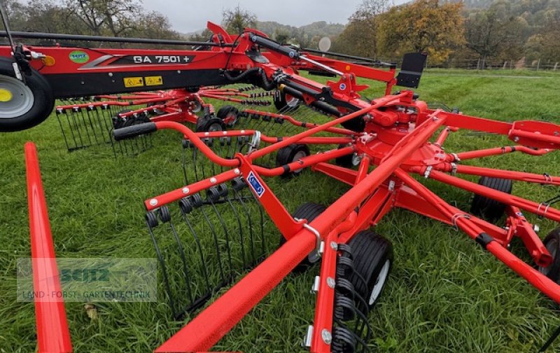 Schwader des Typs Kuhn GA 7501 +, Neumaschine in Lindenfels-Glattbach (Bild 14)