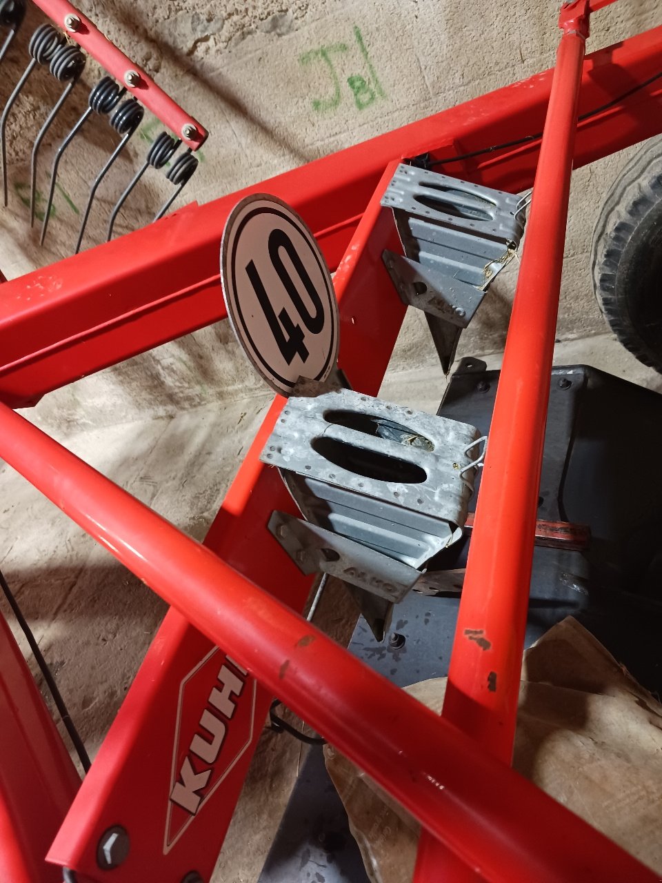 Schwader van het type Kuhn GA 7501, Gebrauchtmaschine in SAINT HILAIRE EN MORVAN (Foto 3)