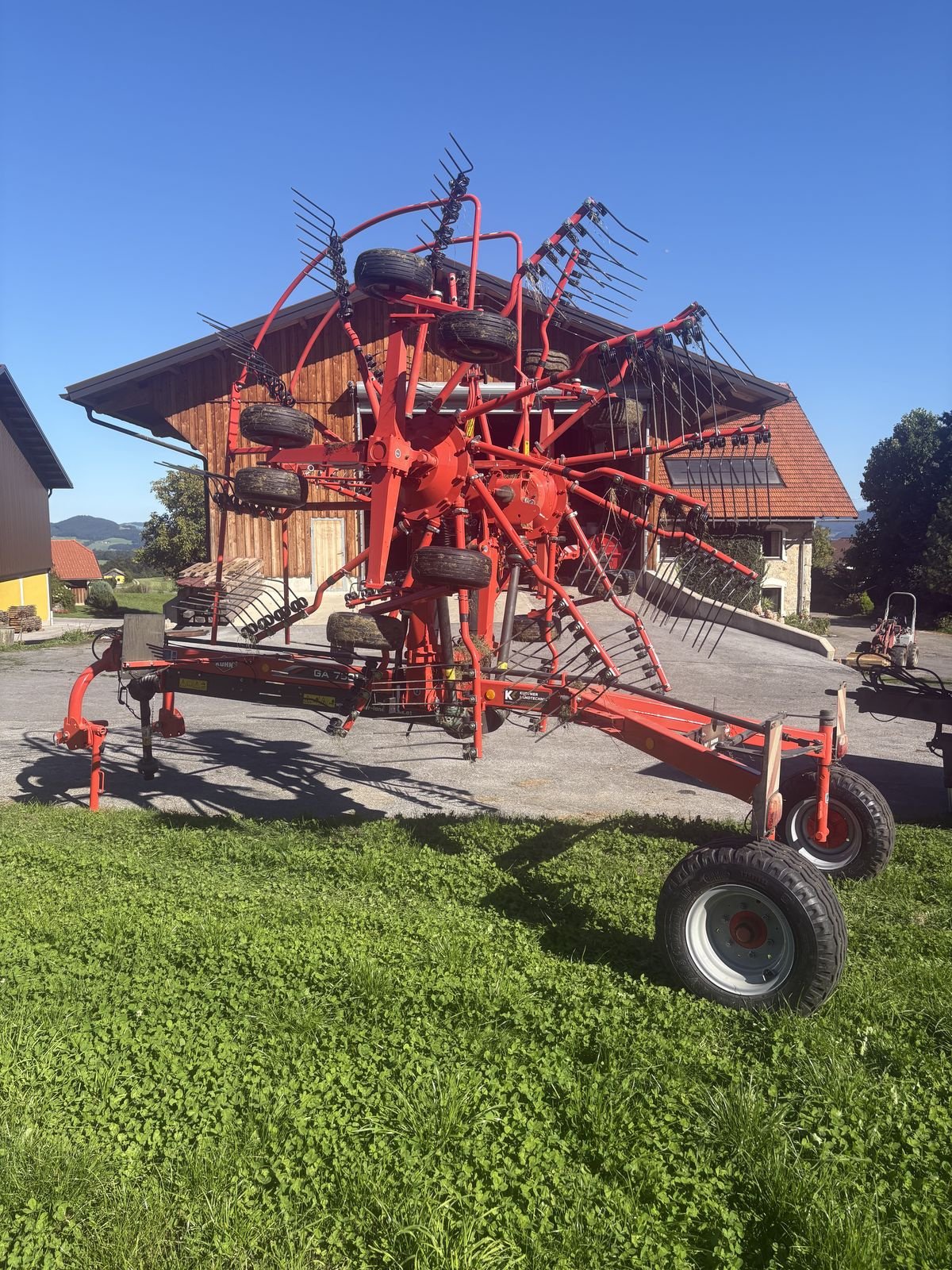 Schwader tipa Kuhn GA 7501, Gebrauchtmaschine u Pischelsdorf am Engelbach (Slika 3)