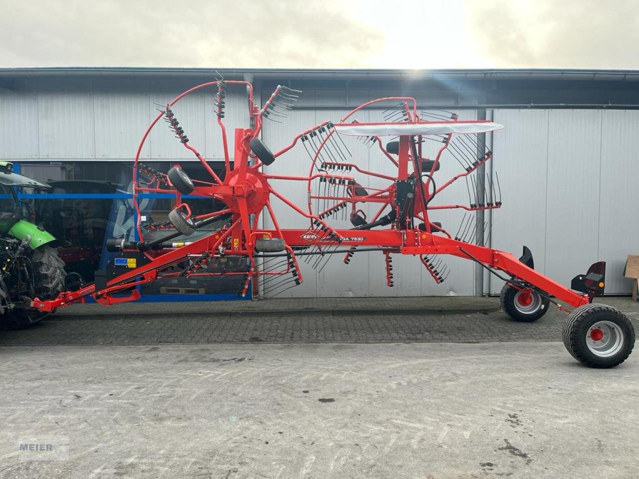 Schwader του τύπου Kuhn GA 7530, Neumaschine σε Delbrück (Φωτογραφία 2)