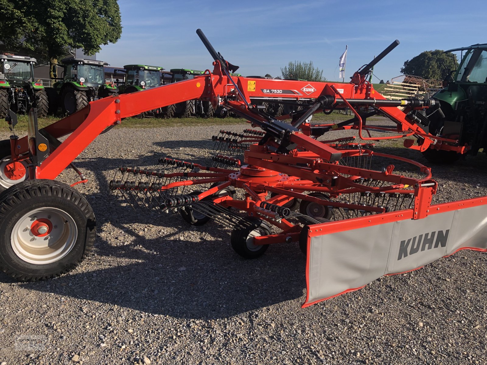 Schwader des Typs Kuhn GA 7530, Gebrauchtmaschine in Altusried-Kimratshofen (Bild 5)