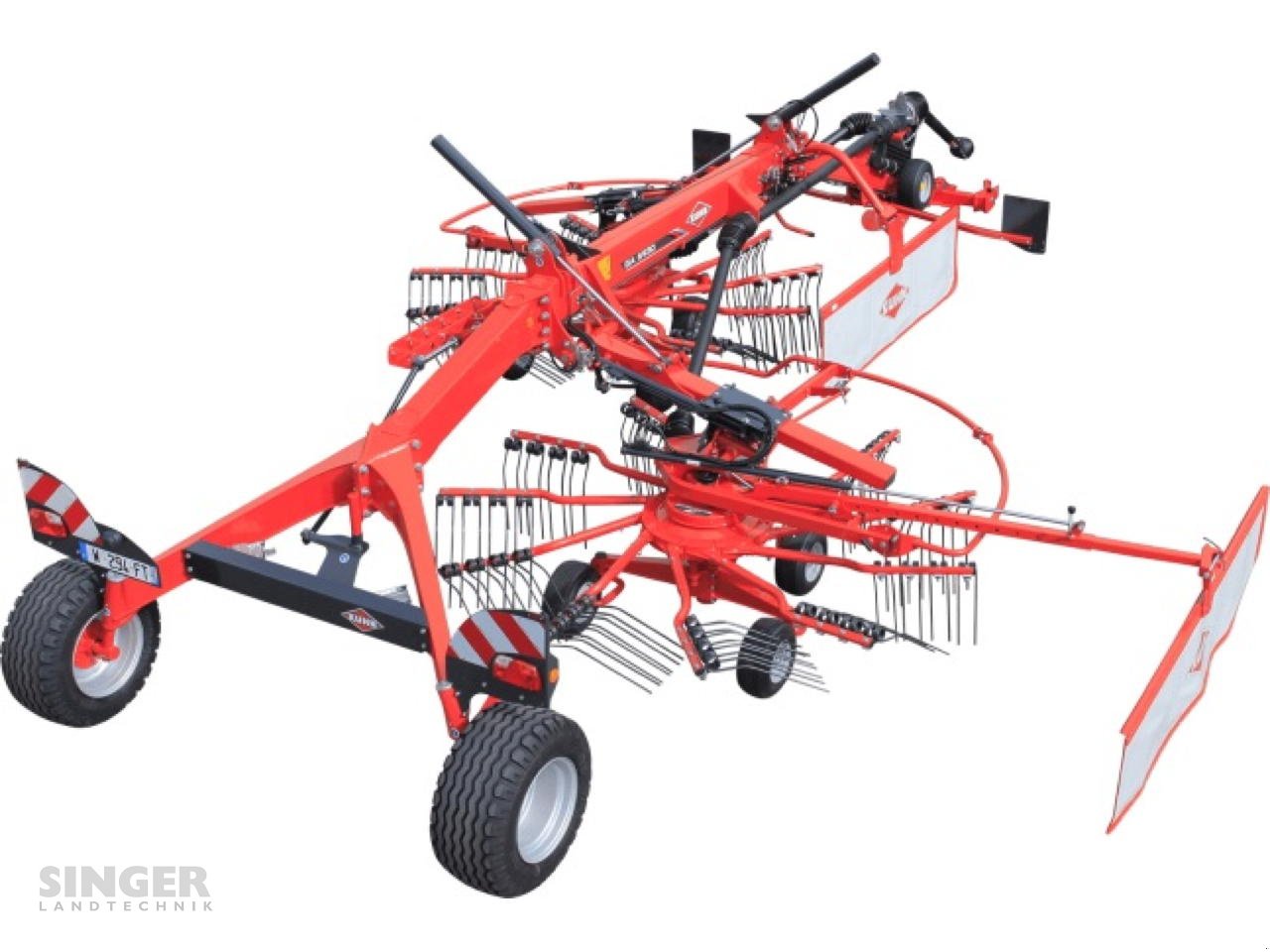 Schwader of the type Kuhn GA 7530, Neumaschine in Ebenhofen (Picture 1)