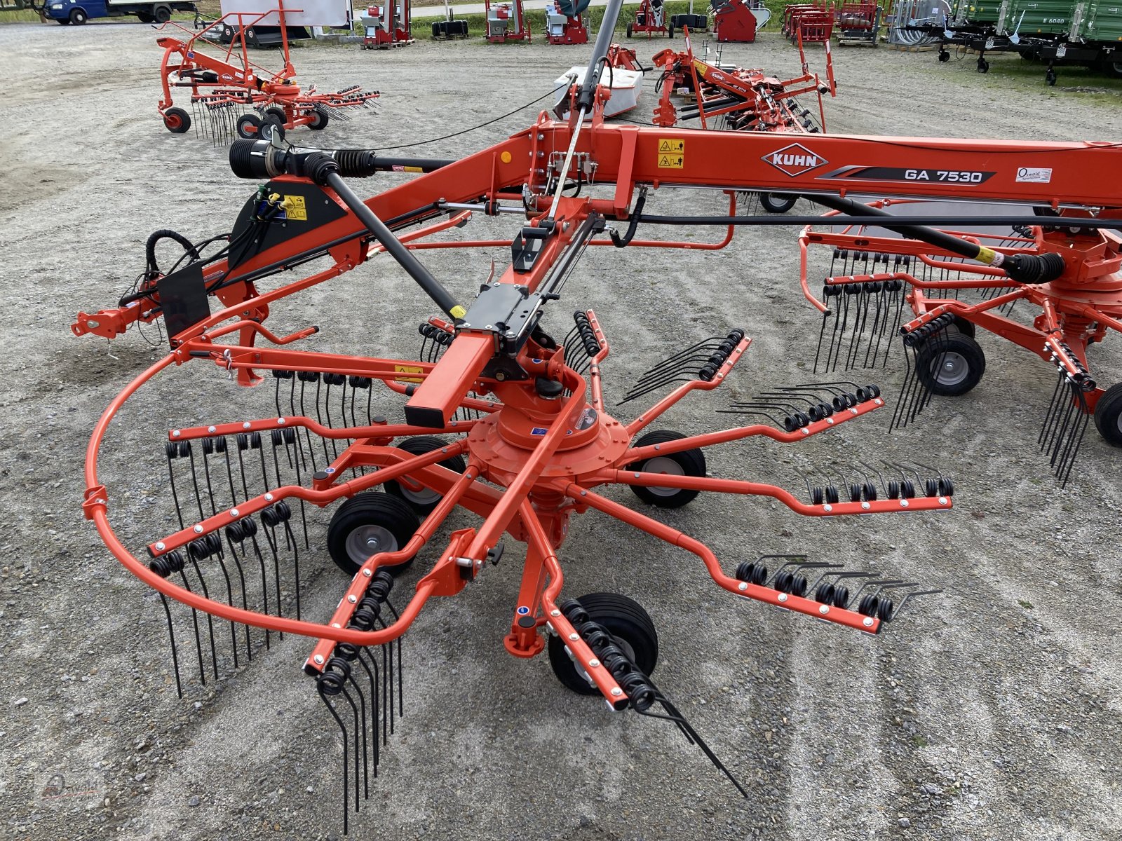 Schwader typu Kuhn GA 7530, Neumaschine v Iggensbach (Obrázok 5)