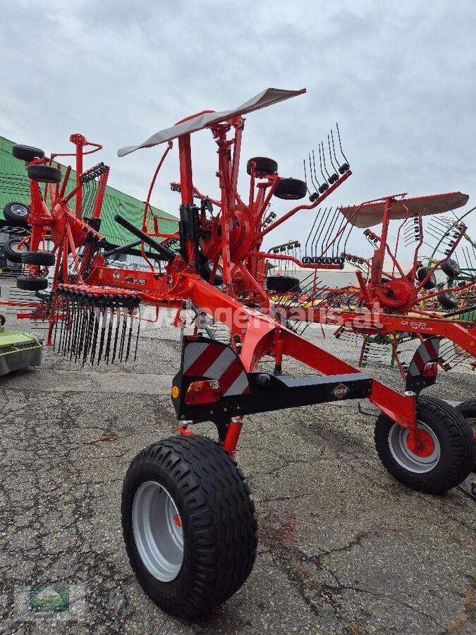 Schwader del tipo Kuhn GA 7530, Neumaschine In Klagenfurt (Immagine 7)