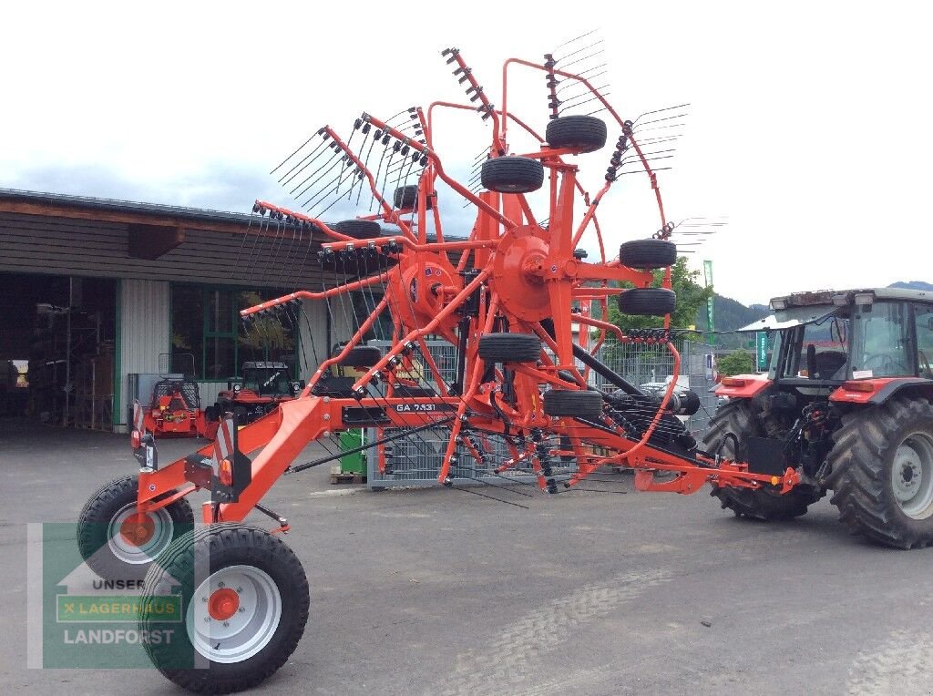 Schwader of the type Kuhn GA 7631, Neumaschine in Kobenz bei Knittelfeld (Picture 10)