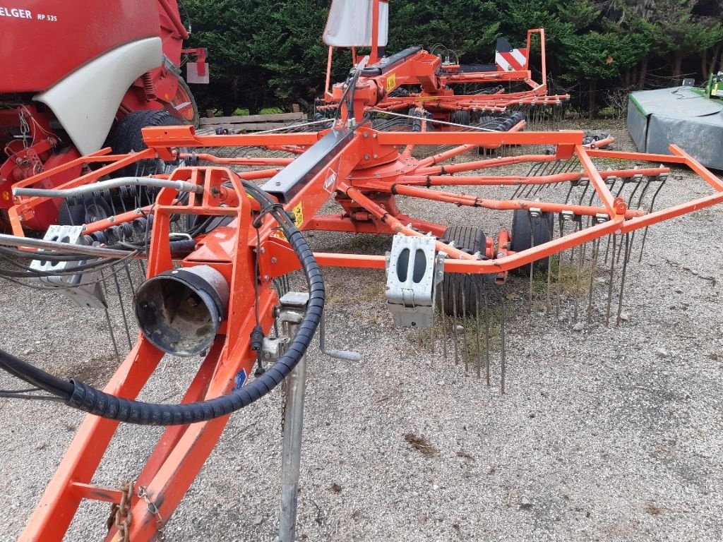 Schwader of the type Kuhn GA 7932, Gebrauchtmaschine in UZEMAIN (Picture 1)