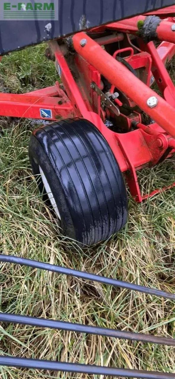 Schwader du type Kuhn ga 7932, Gebrauchtmaschine en CHAUVONCOURT (Photo 9)