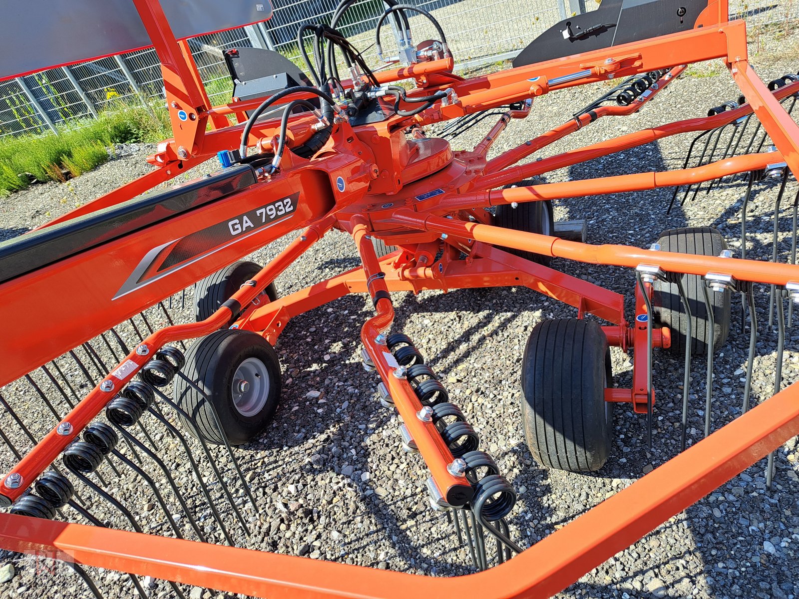 Schwader del tipo Kuhn GA 7932, Neumaschine In Meßkirch (Immagine 2)