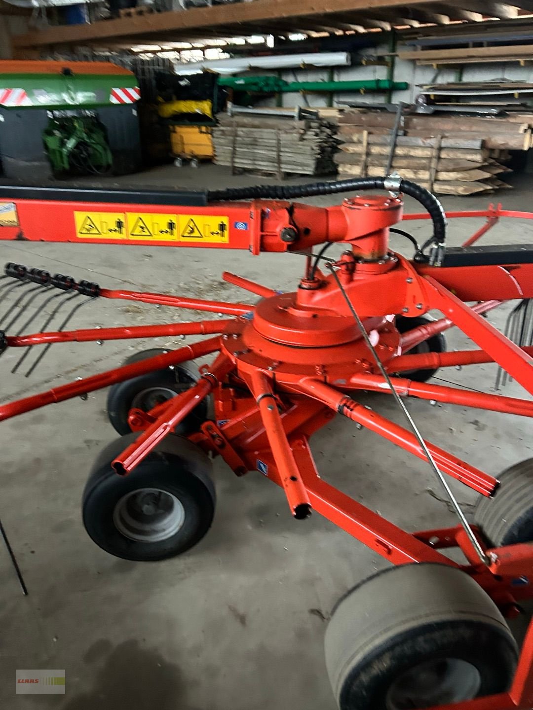 Schwader del tipo Kuhn GA 7932, Gebrauchtmaschine en Oberessendorf-Eberhardzell (Imagen 11)