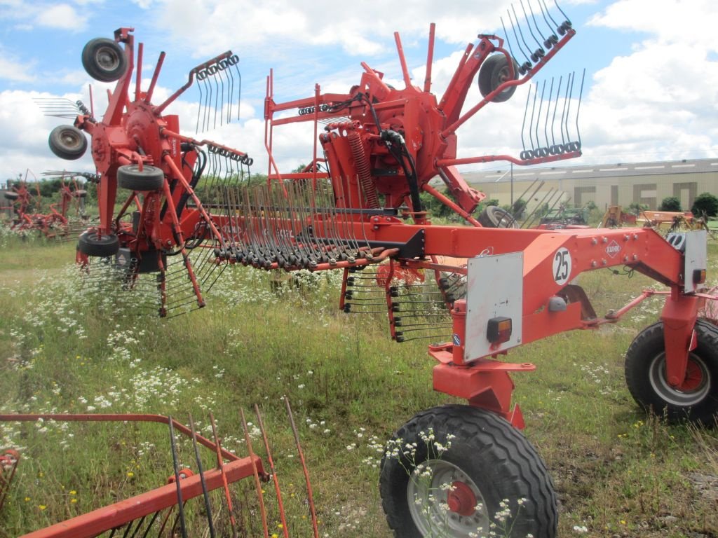 Schwader tip Kuhn GA 8020, Gebrauchtmaschine in RODEZ (Poză 4)