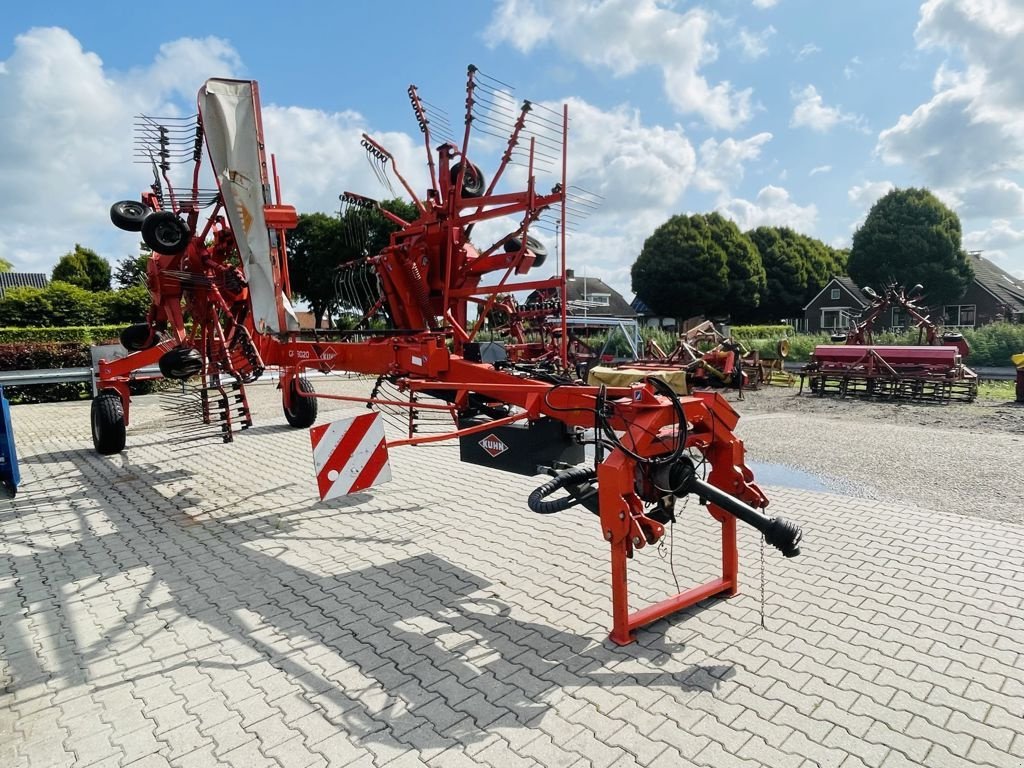 Schwader του τύπου Kuhn GA 8020, Gebrauchtmaschine σε Coevorden (Φωτογραφία 4)