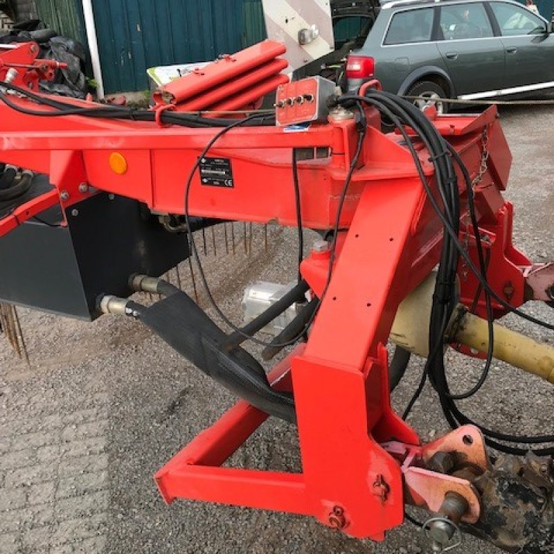 Schwader van het type Kuhn GA 8020, Gebrauchtmaschine in Diemelsee (Foto 5)