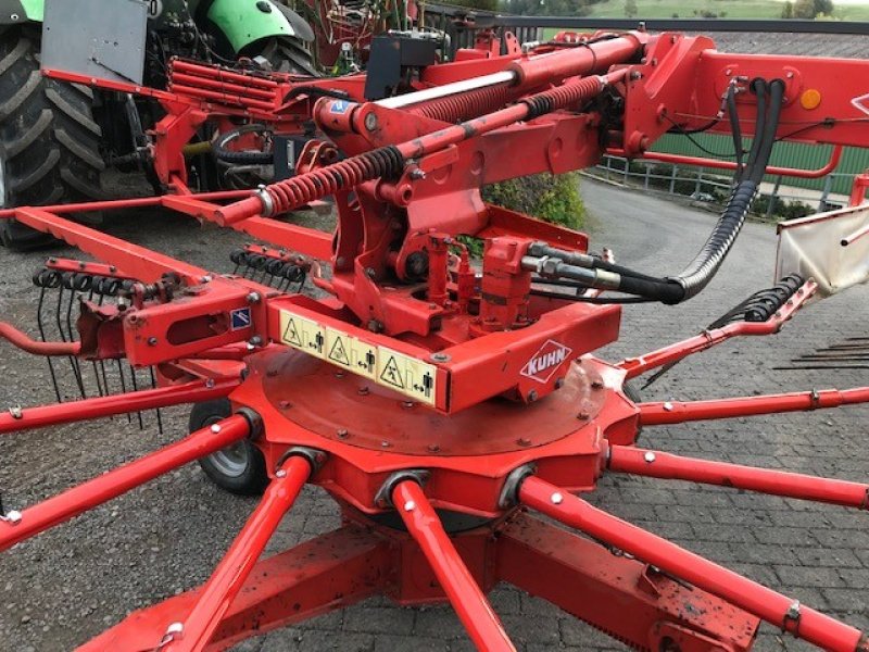Schwader van het type Kuhn GA 8020, Gebrauchtmaschine in Diemelsee (Foto 10)