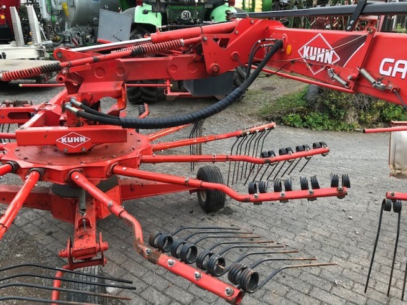 Schwader van het type Kuhn GA 8020, Gebrauchtmaschine in Diemelsee (Foto 11)