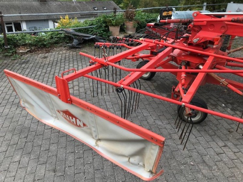 Schwader van het type Kuhn GA 8020, Gebrauchtmaschine in Diemelsee (Foto 18)