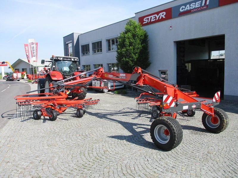 Schwader typu Kuhn GA 8030 Zweikreiselschwader, Vorführmaschine v St. Marienkirchen (Obrázek 7)