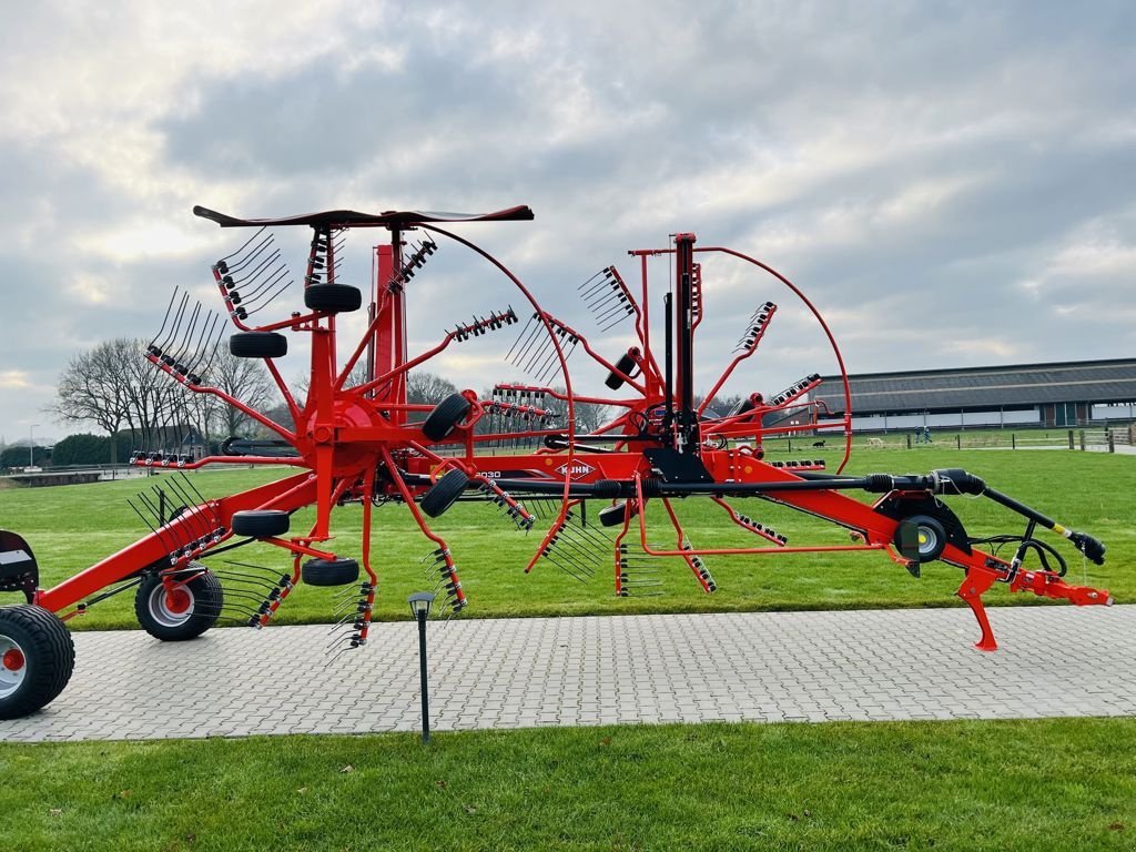 Schwader del tipo Kuhn GA 8030, Neumaschine In Coevorden (Immagine 4)