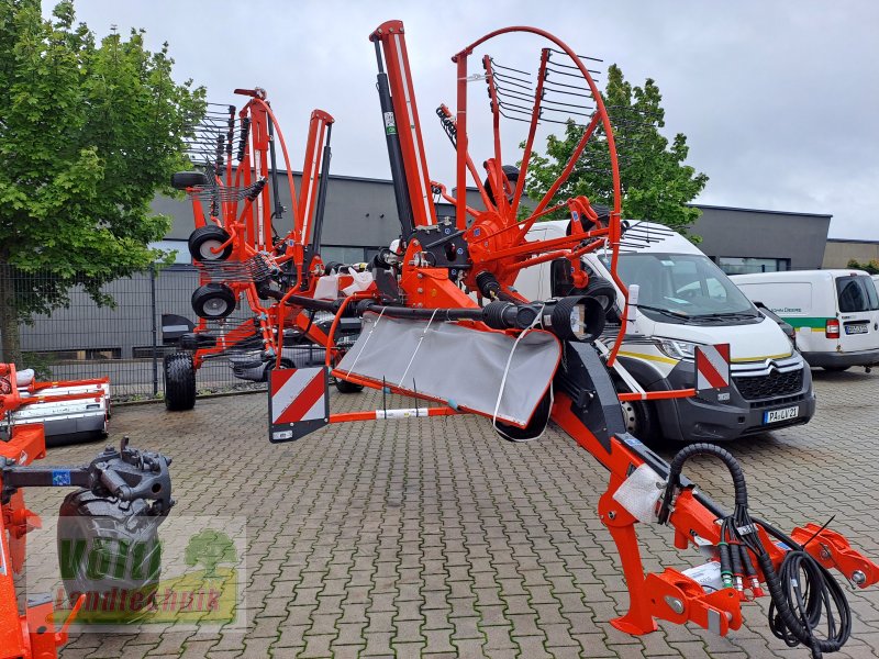Kuhn GA 8030, Neumaschine, Baujahr: 2023 (Bild 1) Schwader des Typs Kuhn GA 8030, Neumaschine in Hutthurm bei Passau (Bild 1)