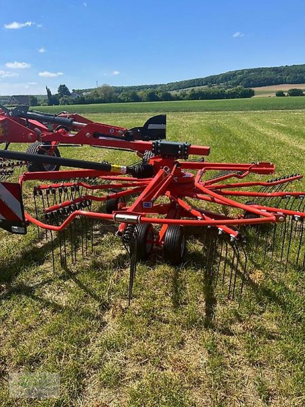 Schwader Türe ait Kuhn GA 8131 / Mittelschwader, Vorführmaschine içinde Gerstetten (resim 9)