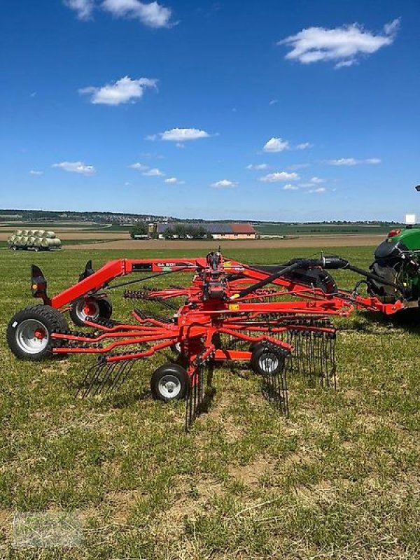 Schwader Türe ait Kuhn GA 8131 / Mittelschwader, Vorführmaschine içinde Gerstetten (resim 5)