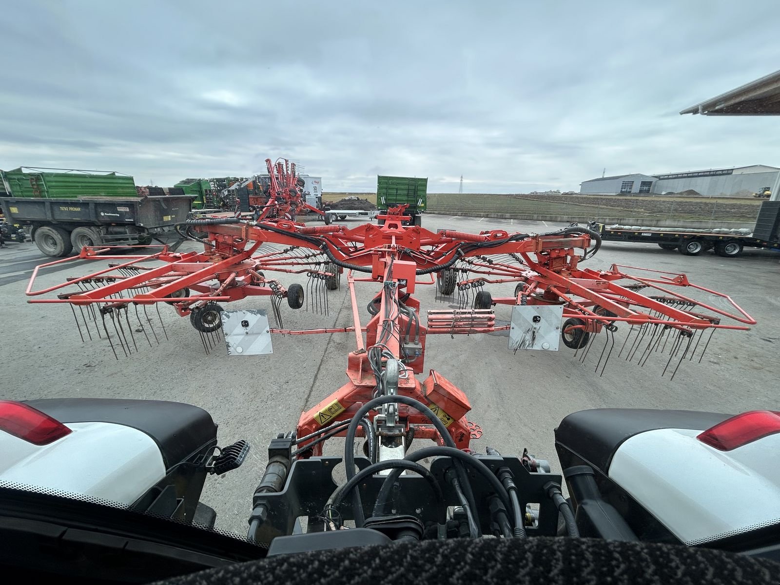 Schwader Türe ait Kuhn GA 8521, Gebrauchtmaschine içinde Göpfritz (resim 13)