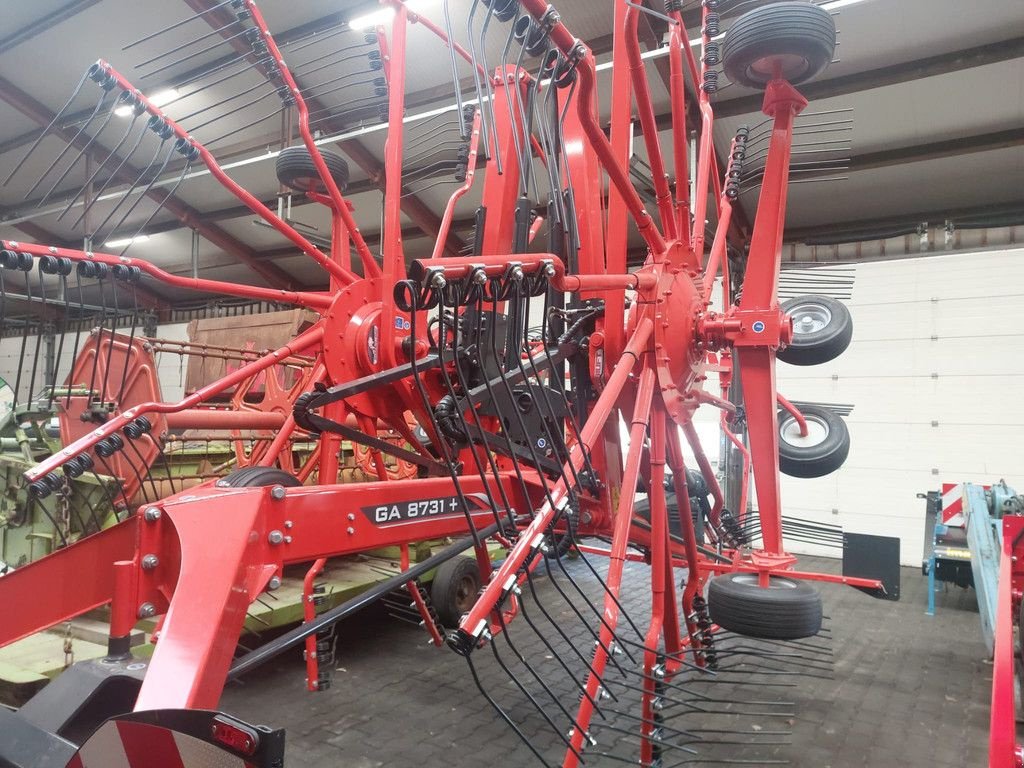 Schwader typu Kuhn GA 8731, Neumaschine v Wierden (Obrázek 4)