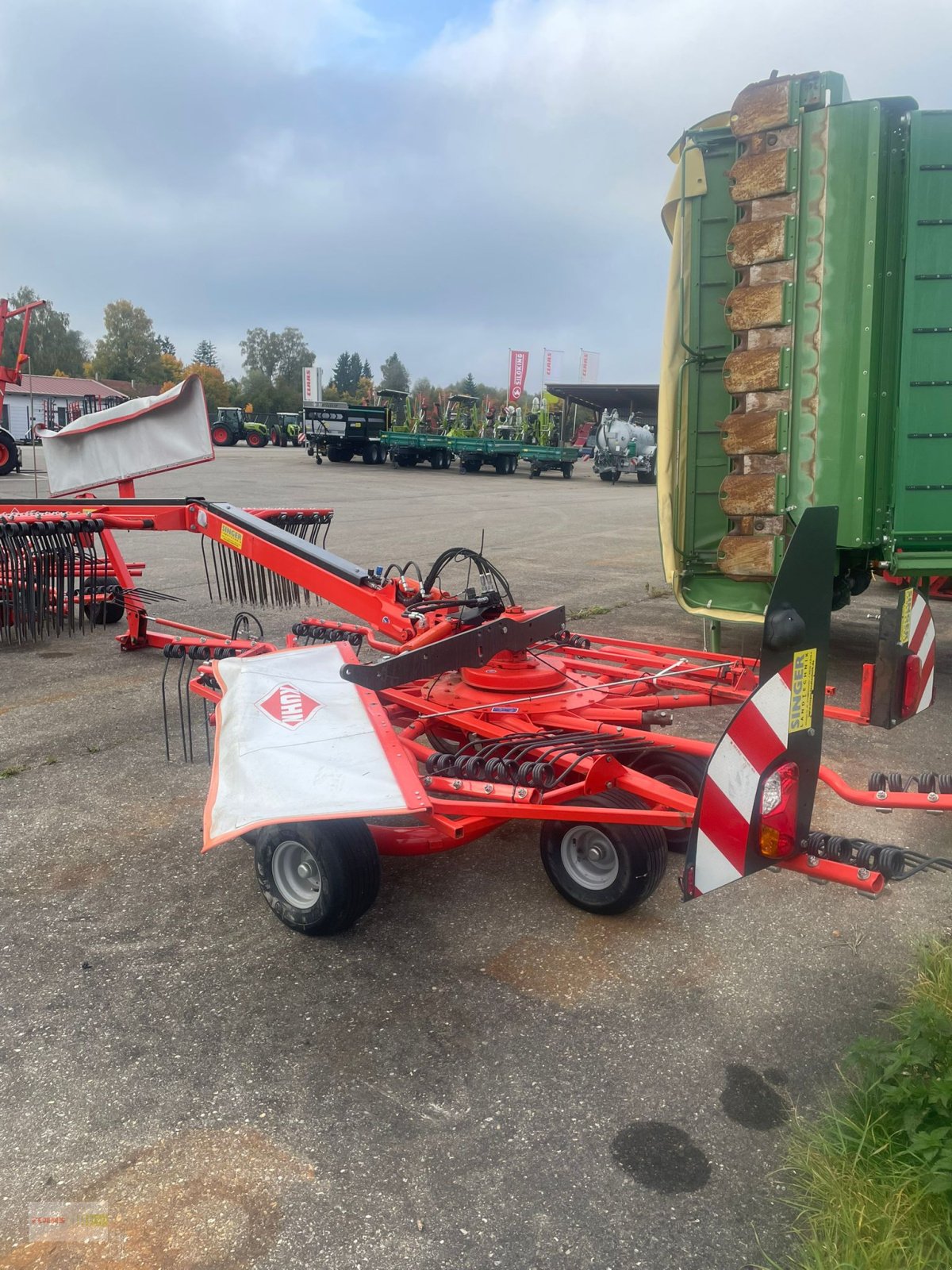 Schwader des Typs Kuhn GA 9032, Gebrauchtmaschine in Erkheim (Bild 6)