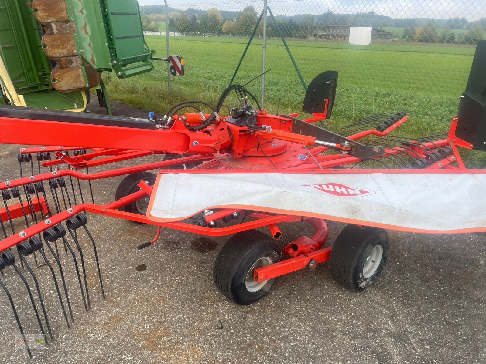 Schwader des Typs Kuhn GA 9032, Gebrauchtmaschine in Erkheim (Bild 9)
