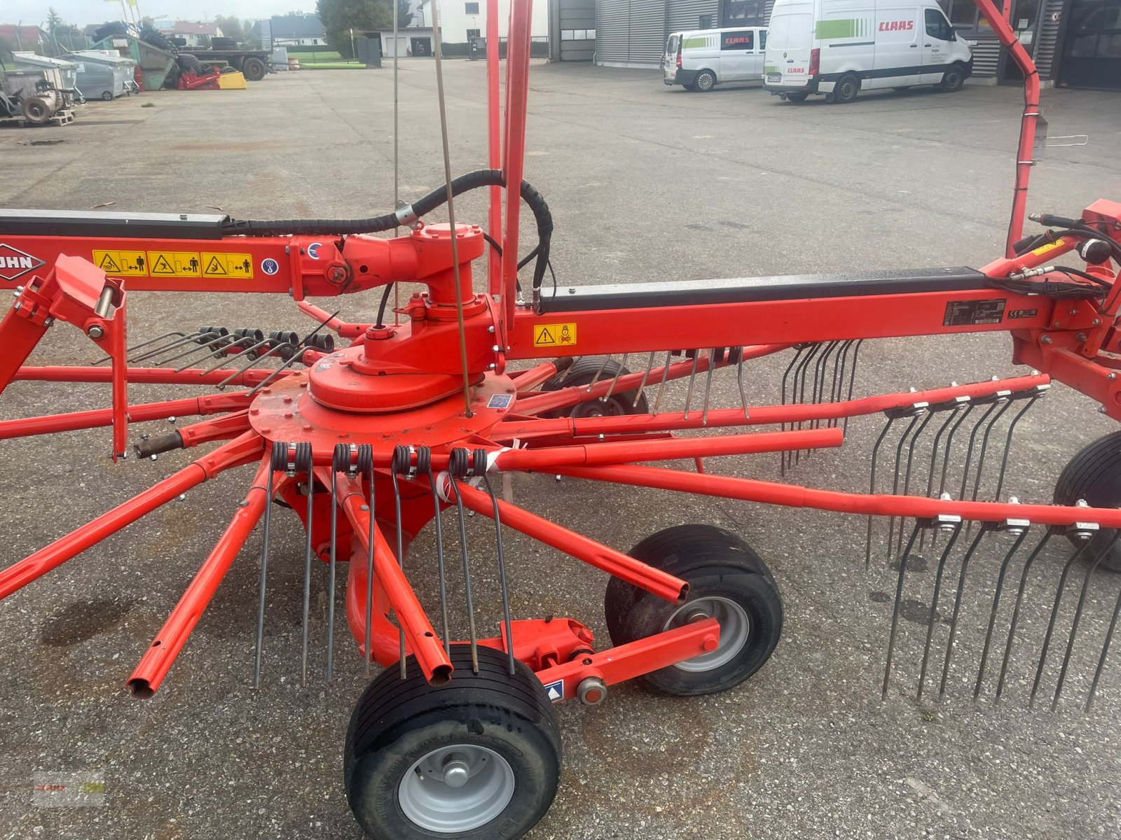 Schwader des Typs Kuhn GA 9032, Gebrauchtmaschine in Erkheim (Bild 10)