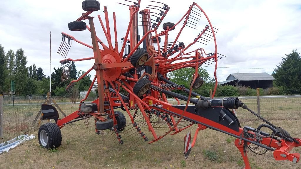 Schwader tipa Kuhn GA 9531, Gebrauchtmaschine u NEUVILLE AUX BOIS (Slika 6)