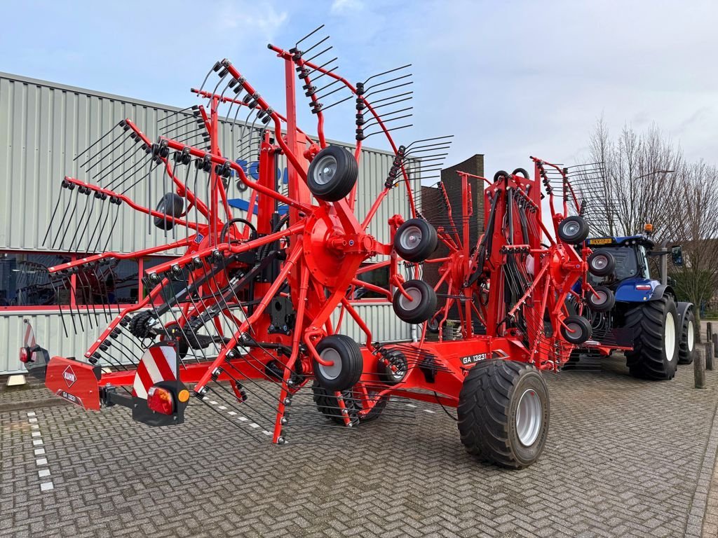 Schwader del tipo Kuhn GA13231 Rotorhark, Neumaschine en BOEKEL (Imagen 3)