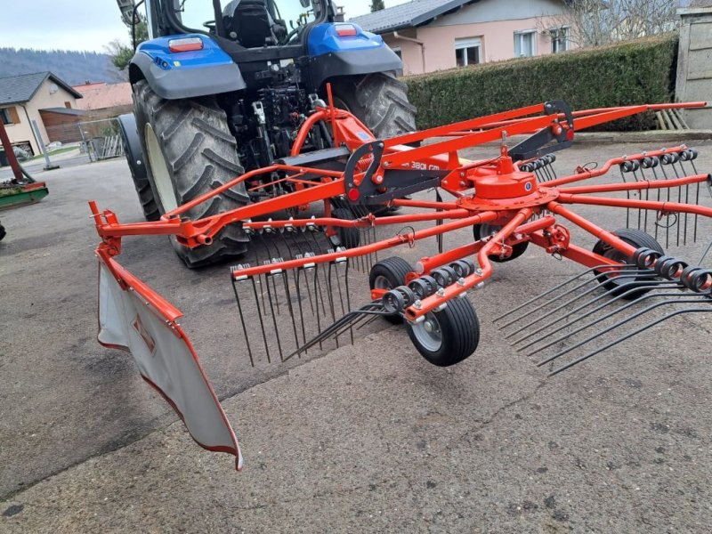 Schwader of the type Kuhn Ga3801mh, Gebrauchtmaschine in Saint-Nabord (Picture 1)