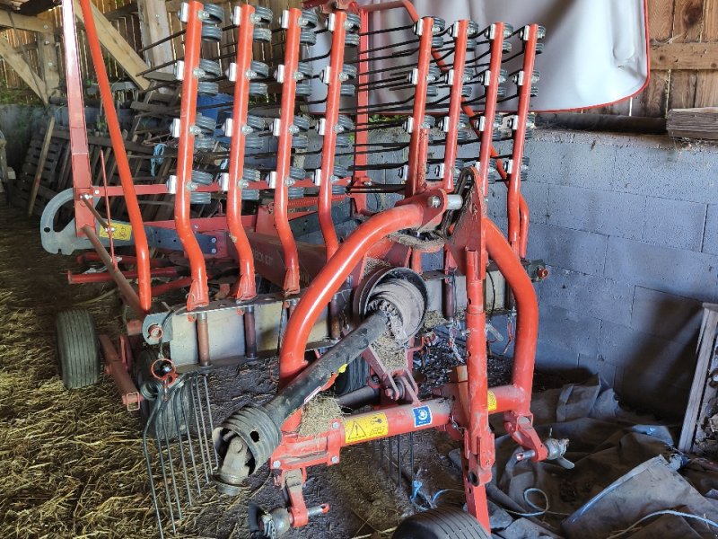 Schwader des Typs Kuhn Ga3801mh, Gebrauchtmaschine in Saint-Nabord (Bild 1)