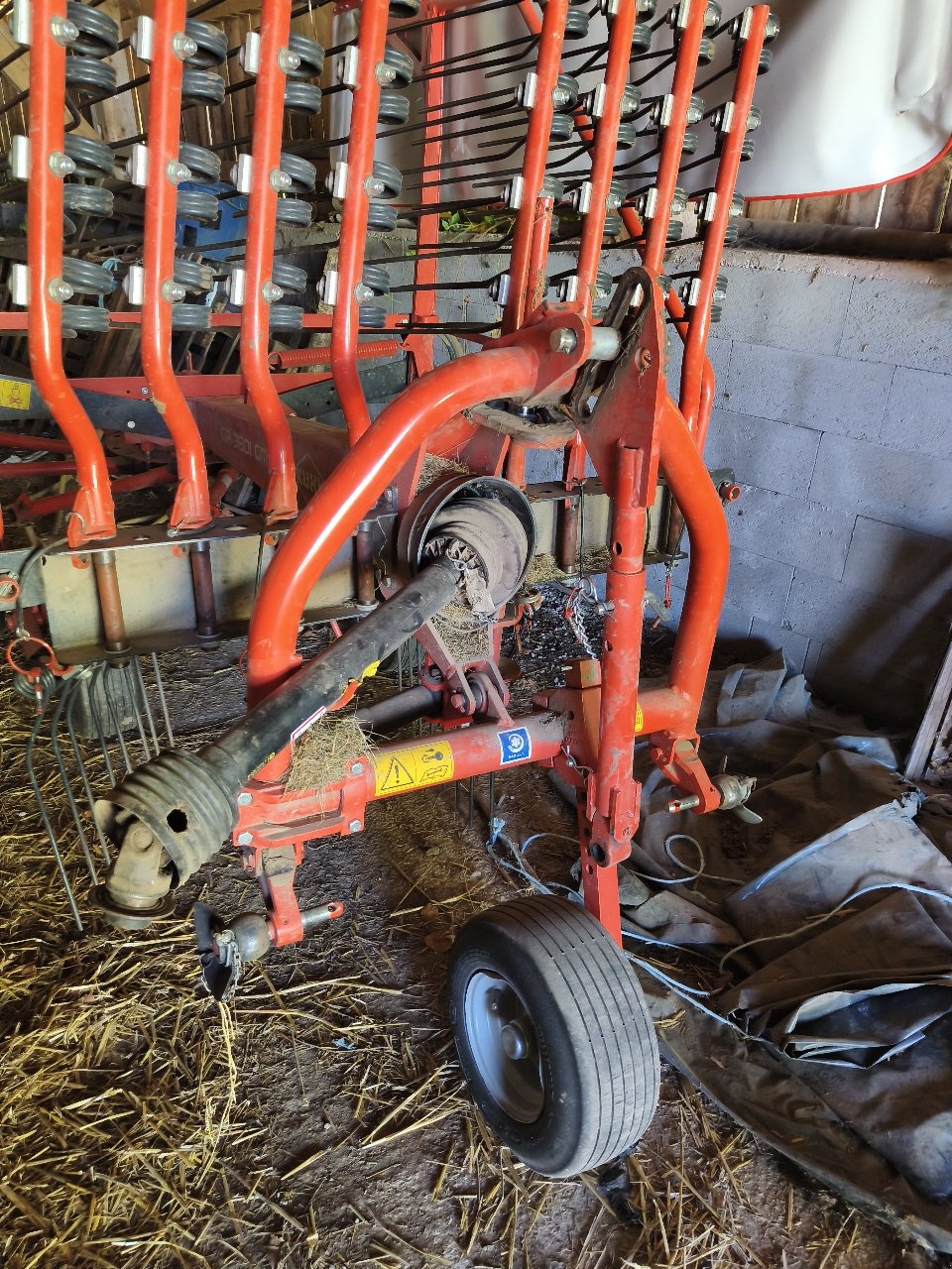 Schwader типа Kuhn Ga3801mh, Gebrauchtmaschine в Saint-Nabord (Фотография 3)