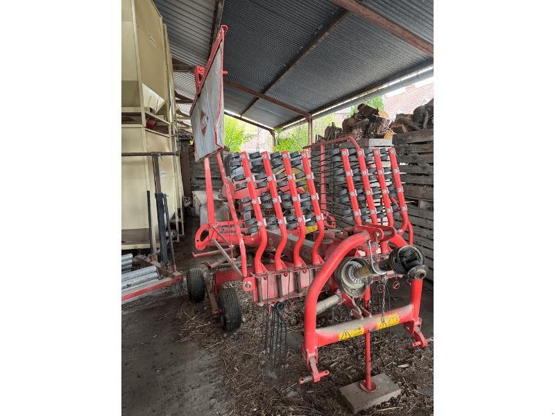 Schwader typu Kuhn GA4121GM, Gebrauchtmaschine w ESCAUDOEUVRES (Zdjęcie 1)