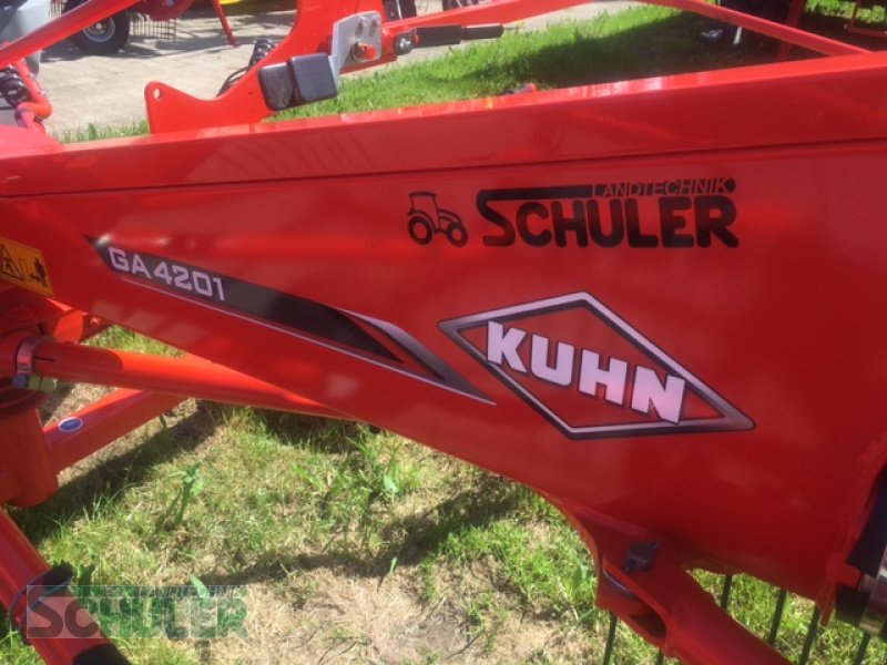 Schwader tipa Kuhn GA4201, Neumaschine u St. Märgen (Slika 6)