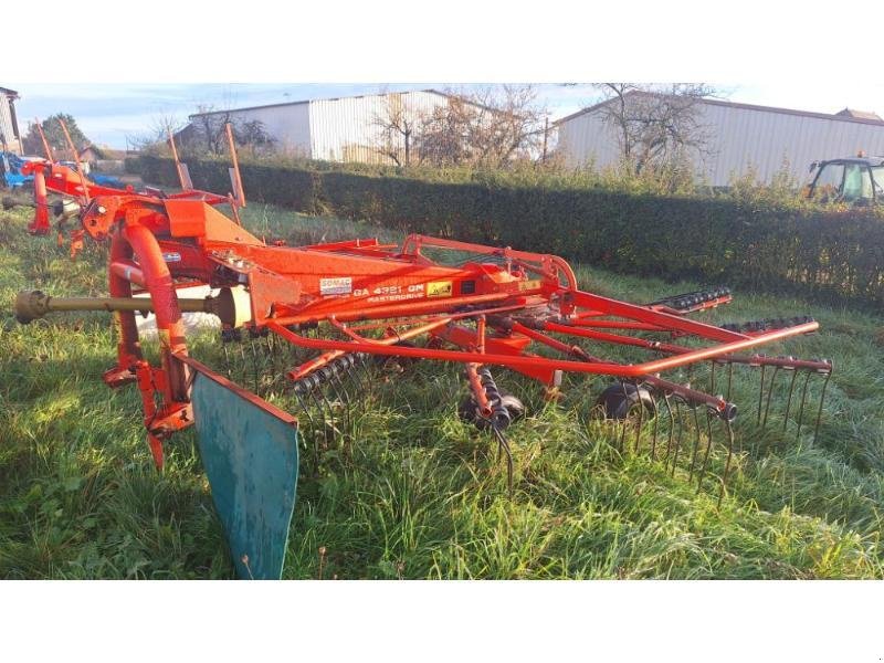 Schwader tipa Kuhn GA4321GM, Gebrauchtmaschine u CHAUMONT (Slika 3)