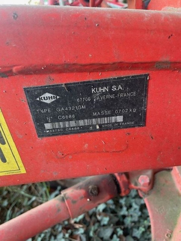 Schwader του τύπου Kuhn GA4321GM, Gebrauchtmaschine σε les hayons (Φωτογραφία 4)